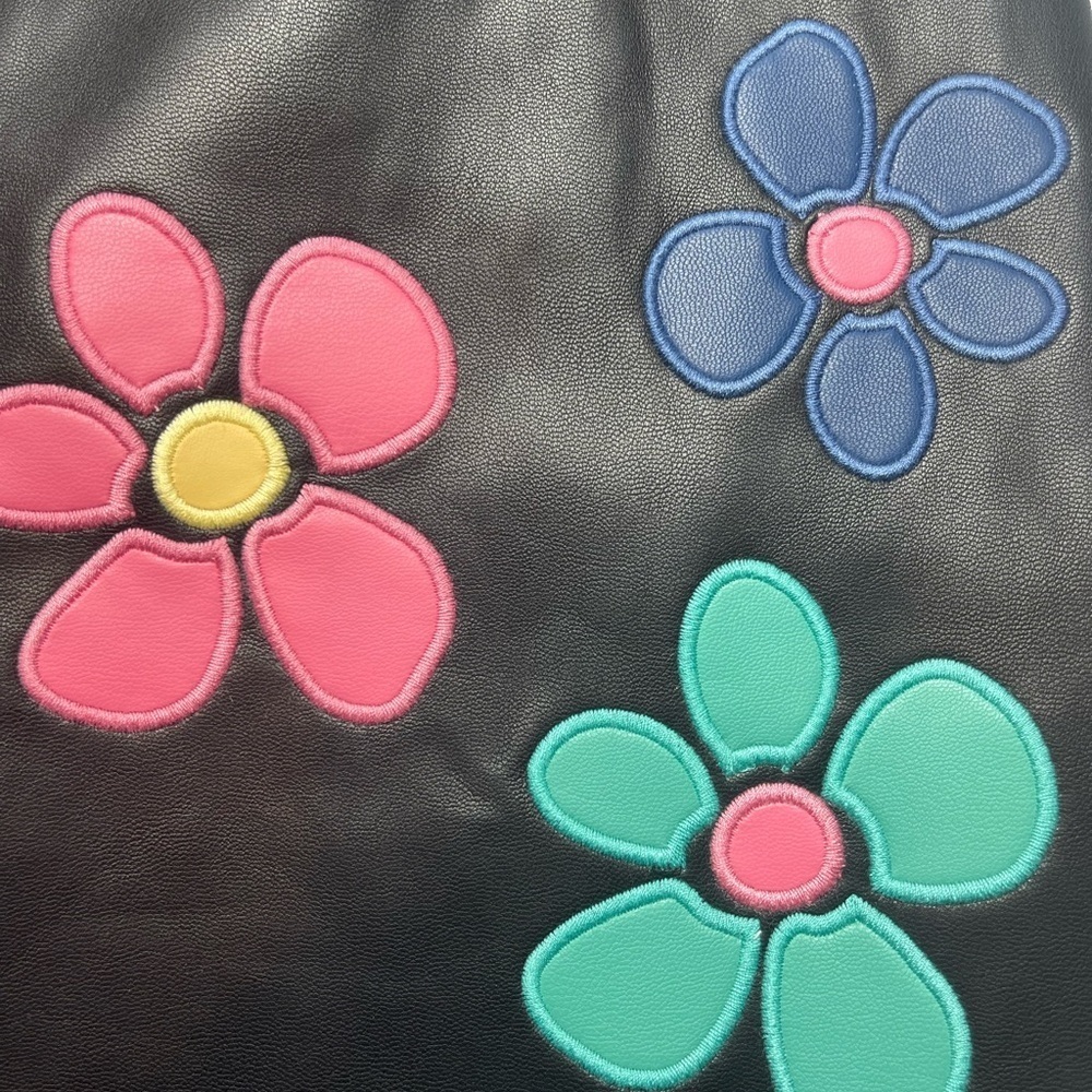 Hannah Banana A-Line Faux Leather Flower Daisy patch skirt. EUC! - Picture 2 of 7